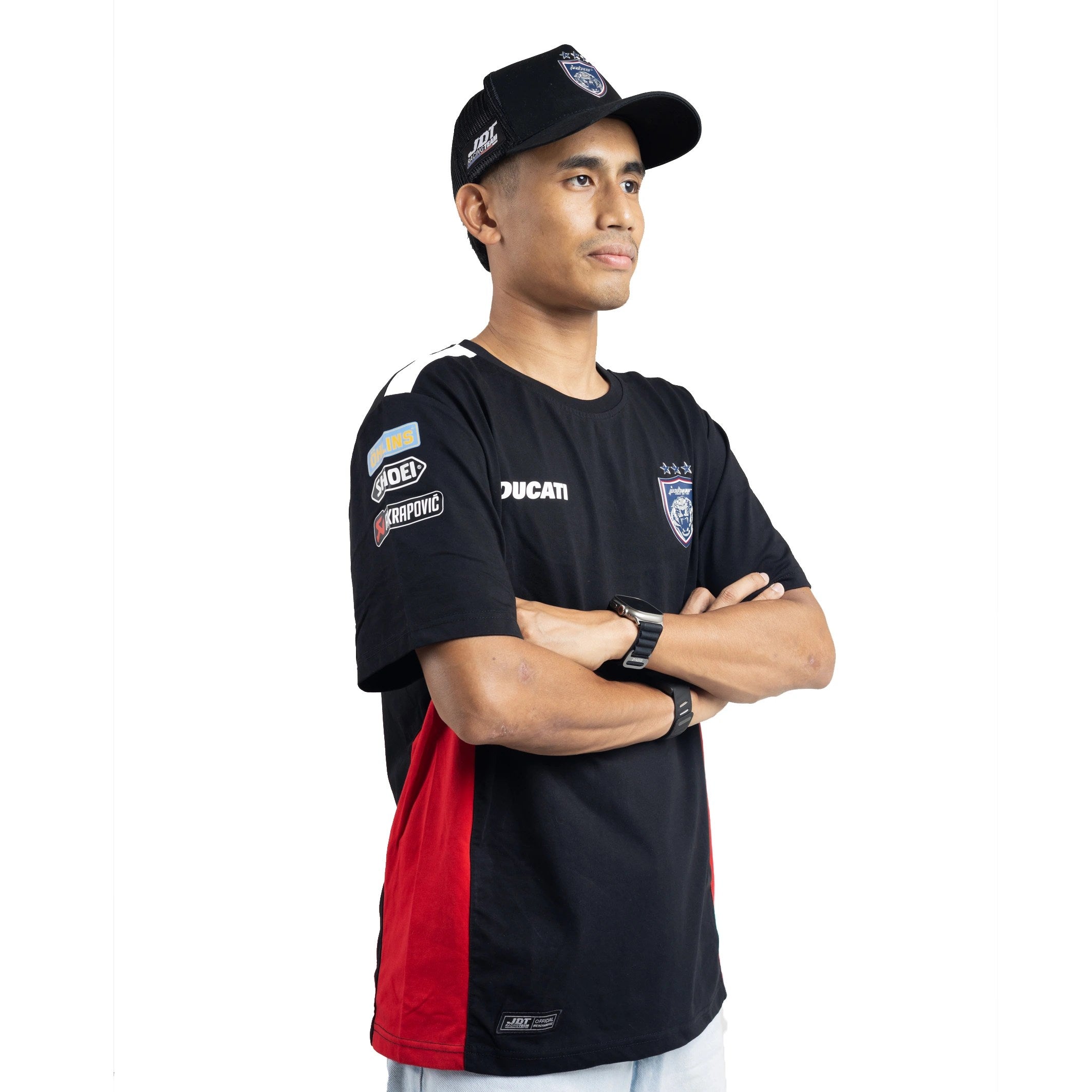 V3 Crew Neck (Black/Red)